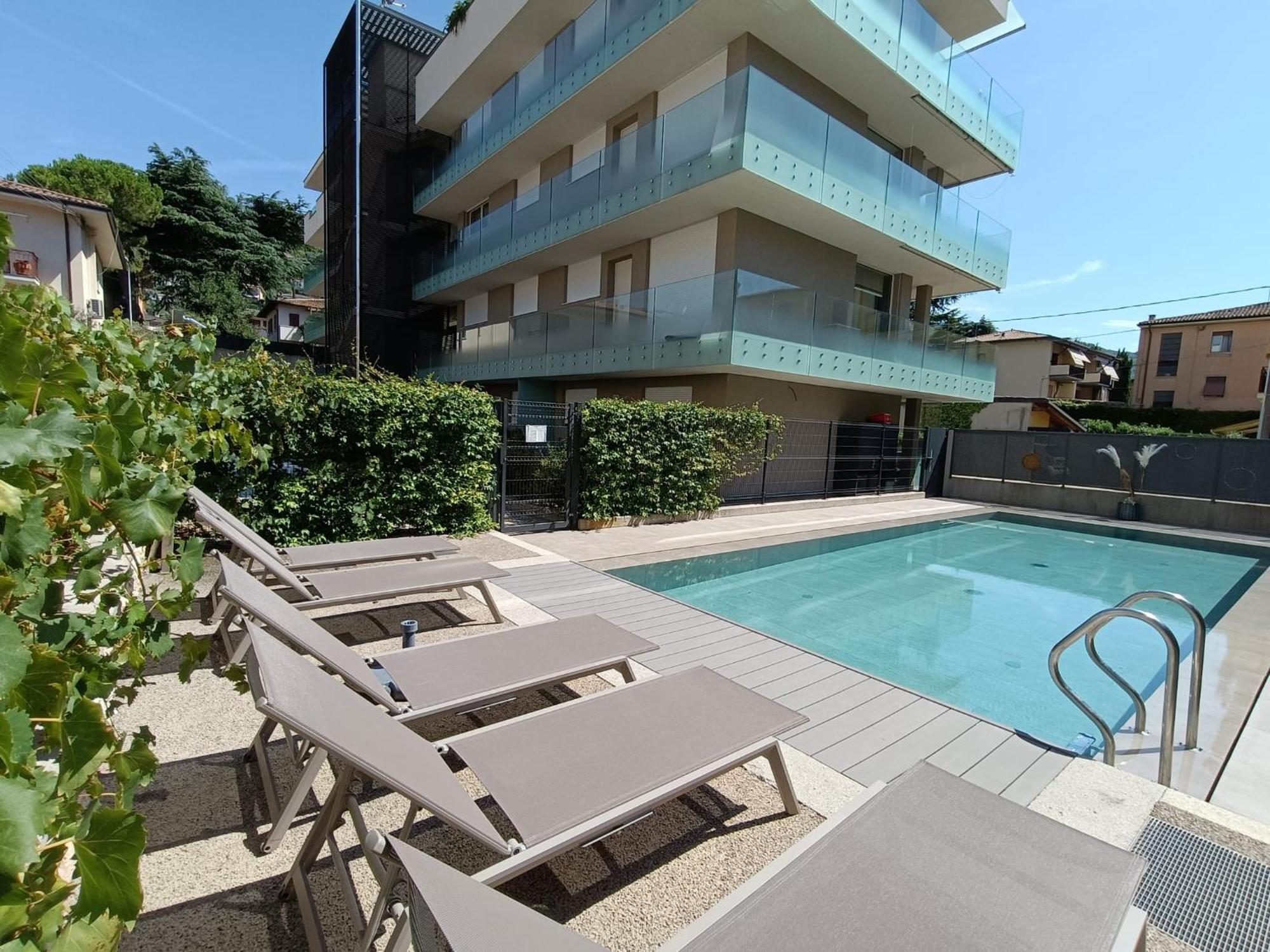 Suite Laura - ตอร์รีเดลเบนาโก ภายนอก รูปภาพ