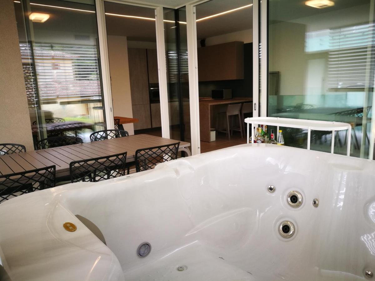 Suite Laura - ตอร์รีเดลเบนาโก ภายนอก รูปภาพ
