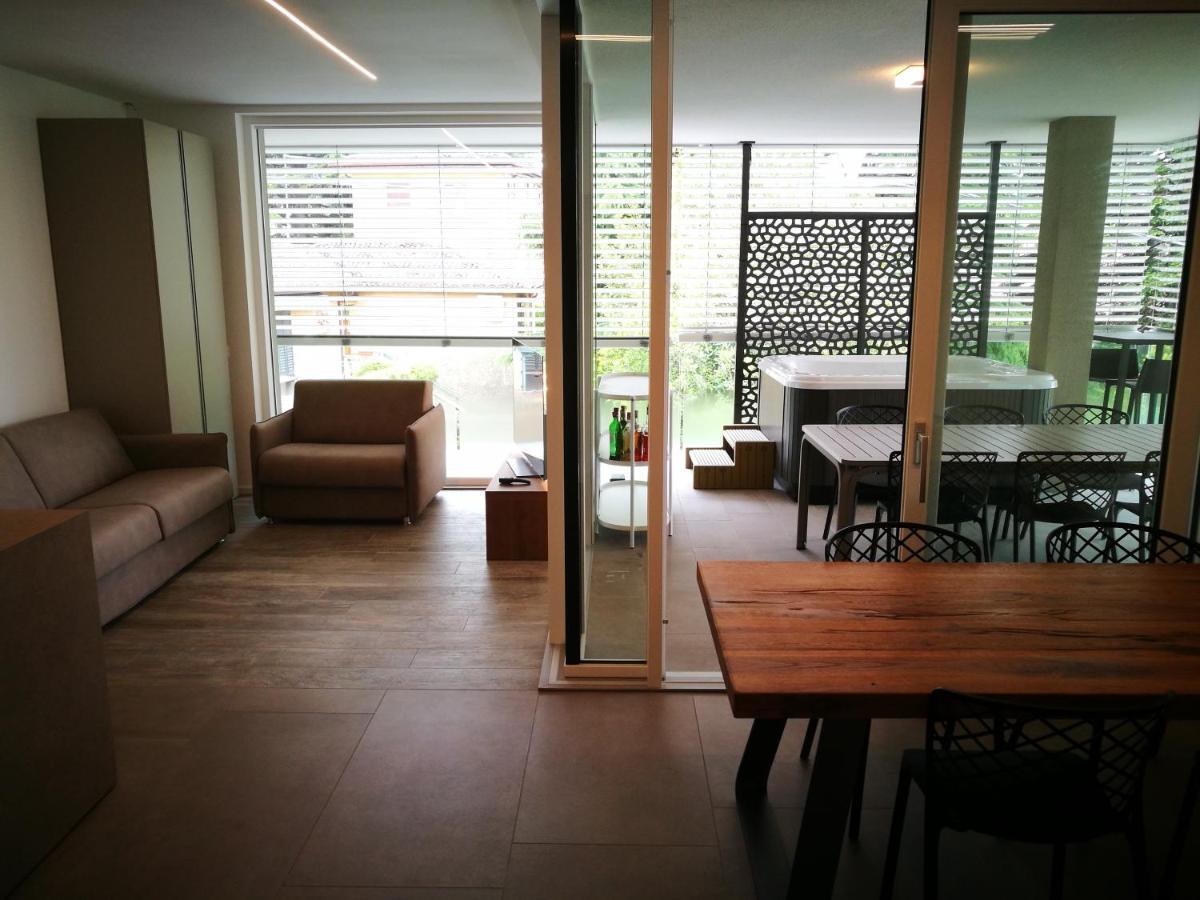 Suite Laura - ตอร์รีเดลเบนาโก ภายนอก รูปภาพ