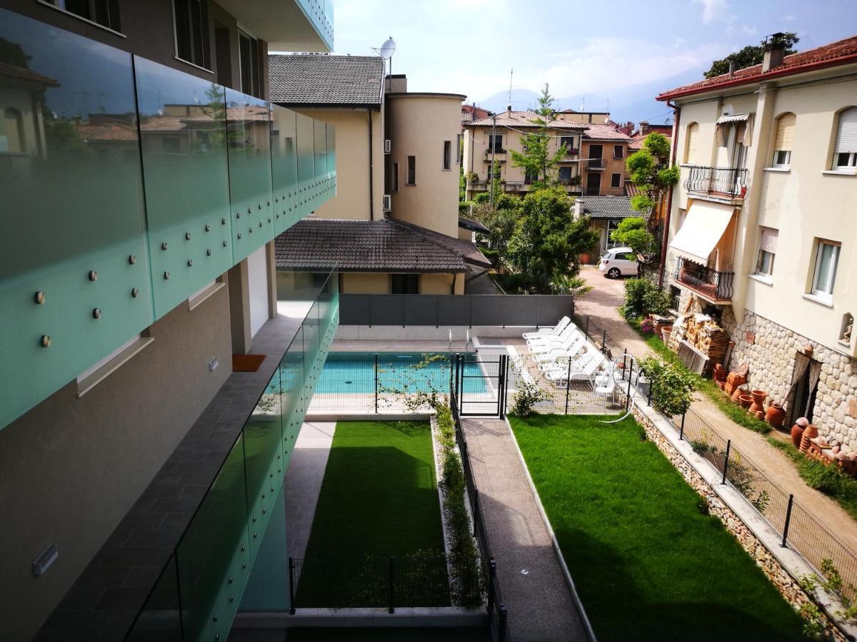 Suite Laura - ตอร์รีเดลเบนาโก ภายนอก รูปภาพ